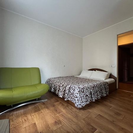 Apart Hotel Asotel Kharkiv Bagian luar foto