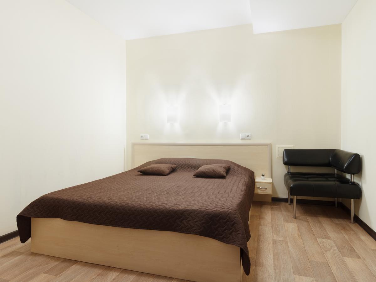 Apart Hotel Asotel Kharkiv Bagian luar foto